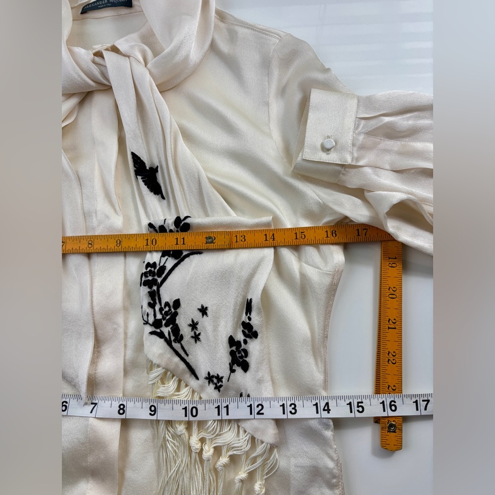 Alexander McQueen Ivory Silk Tie-Neck Button Down Blouse with Black Embroidery - Picture 13 of 15